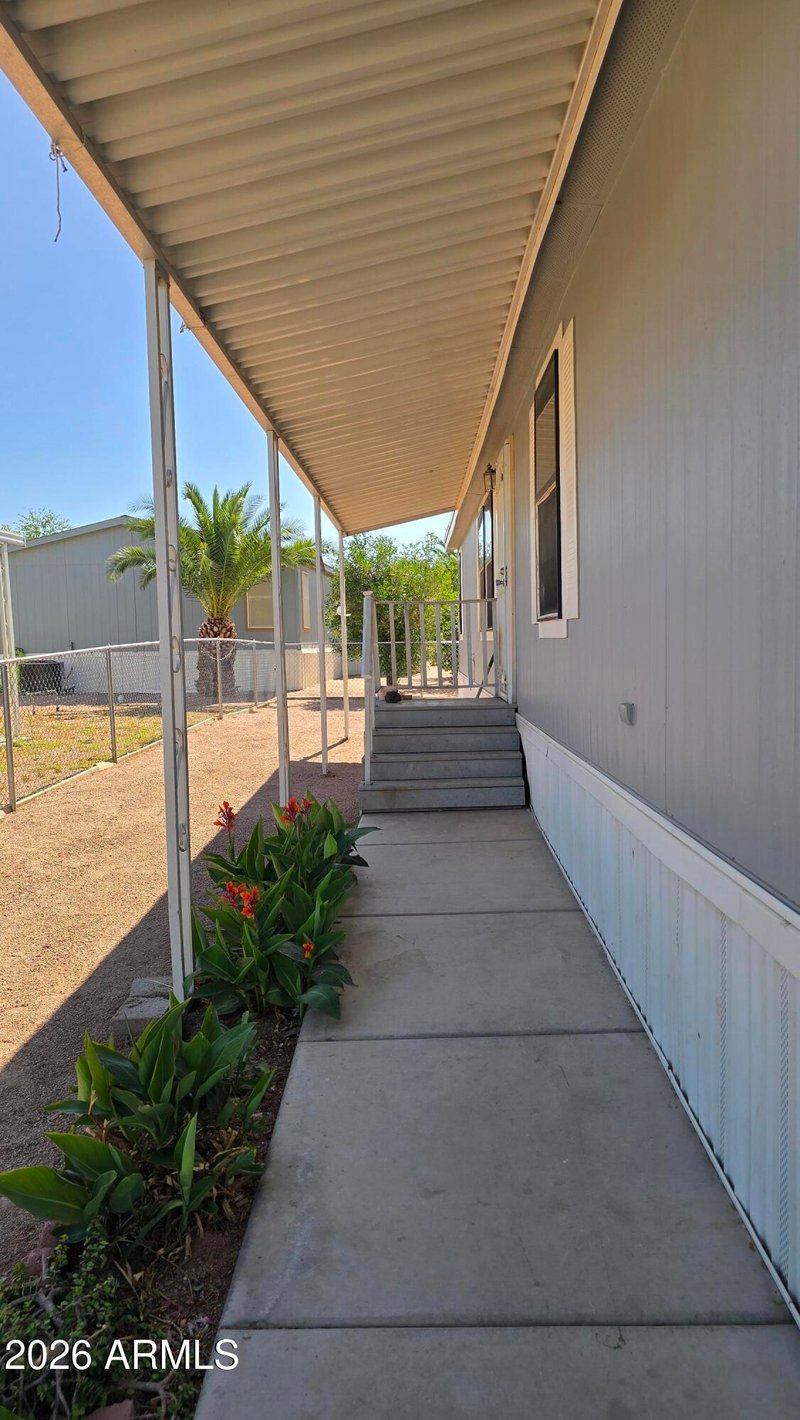 2200 Delaware Dr #32, Apache Junction, AZ 85120