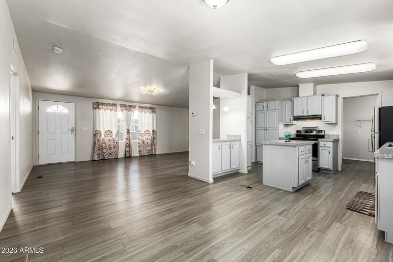 2200 N Delaware Dr #69, Apache Junction, AZ 85120