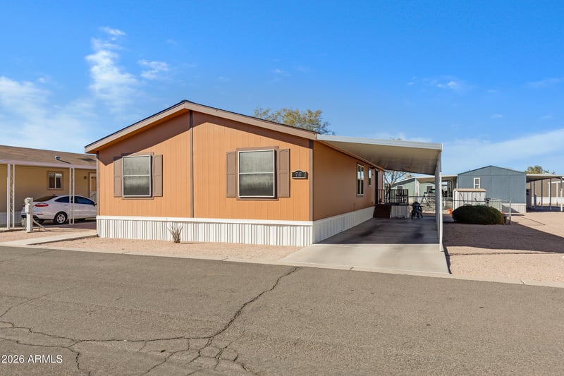 2200 Delaware Dr #76, Apache Junction, AZ 85120