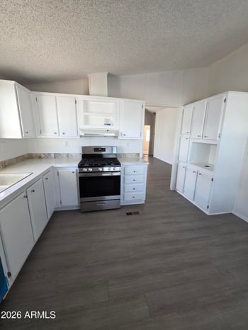 2200 Delaware Dr #96, Apache Junction, AZ 85120