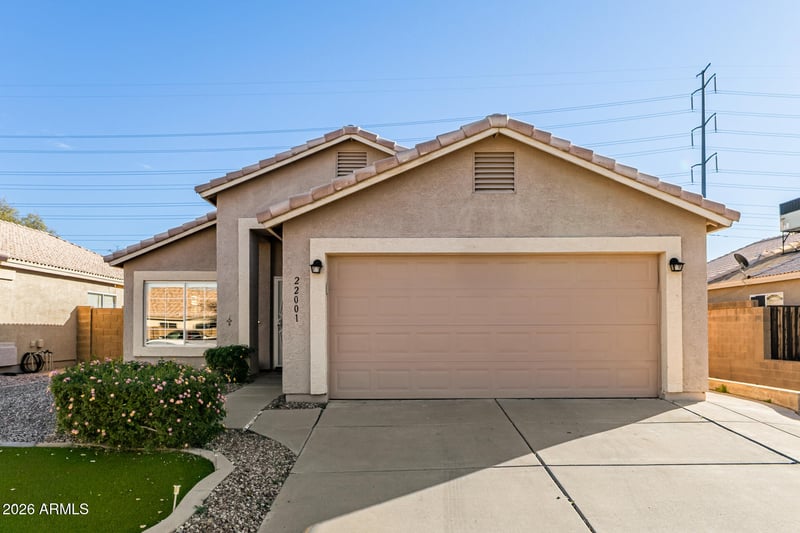22001 35th Dr, Glendale, AZ 85310