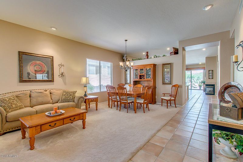 22005 N 51st St, Phoenix, AZ 85054