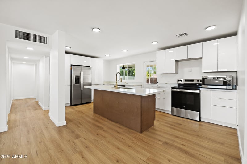 2201 29th Pl, Phoenix, AZ 85008