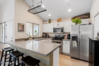 2201 Comanche Dr #1075, Chandler, AZ 85224