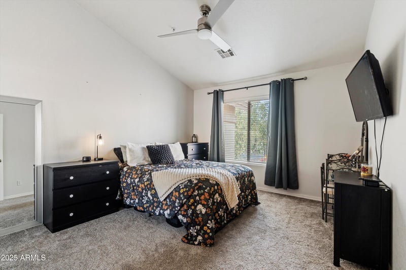 2201 Comanche Dr #1075, Chandler, AZ 85224