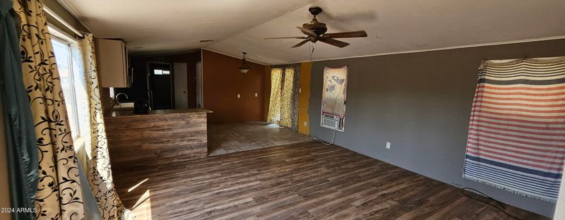 2201 E Alta Vista Rd, Phoenix, AZ 85042