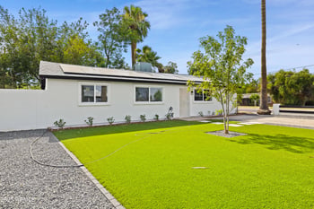 2201 N 29th Pl, Phoenix, AZ 85008