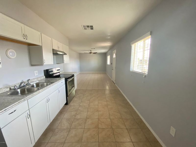 2201 N 36th Dr, Phoenix, AZ 85009