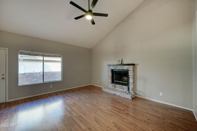 2201 N Comanche Dr #1015, Chandler, AZ 85224