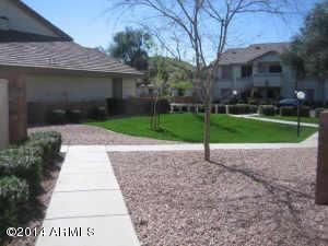 2201 N Comanche Dr #1052, Chandler, AZ 85224