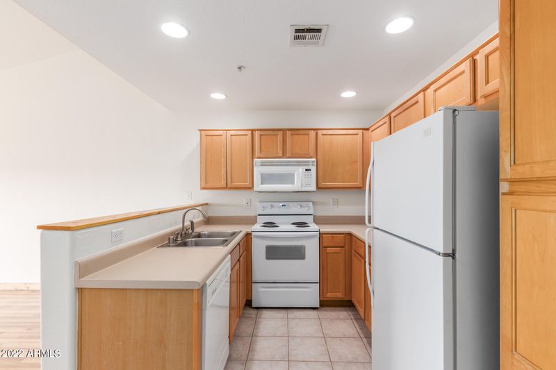 2201 N Comanche Dr #2013, Chandler, AZ 85224