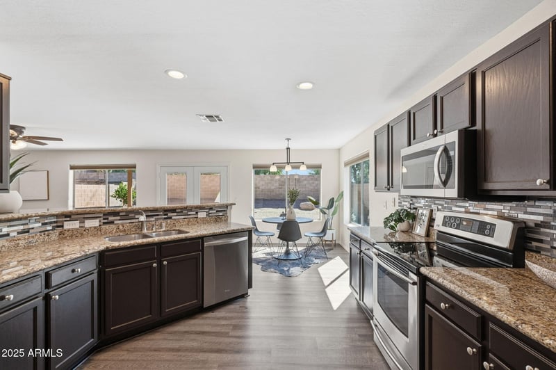 2201 Vista Bonita Dr, Phoenix, AZ 85024