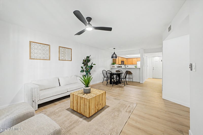 2201 W Union Hills Dr #127, Phoenix, AZ 85027
