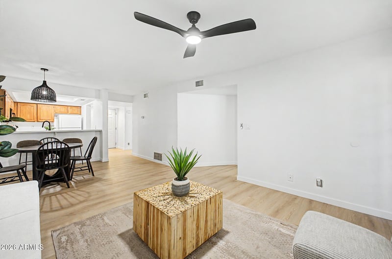 2201 W Union Hills Dr #127, Phoenix, AZ 85027