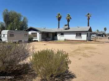 2201 Washington St, Phoenix, AZ 85009