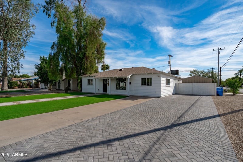 2201 Weldon Ave, Phoenix, AZ 85016