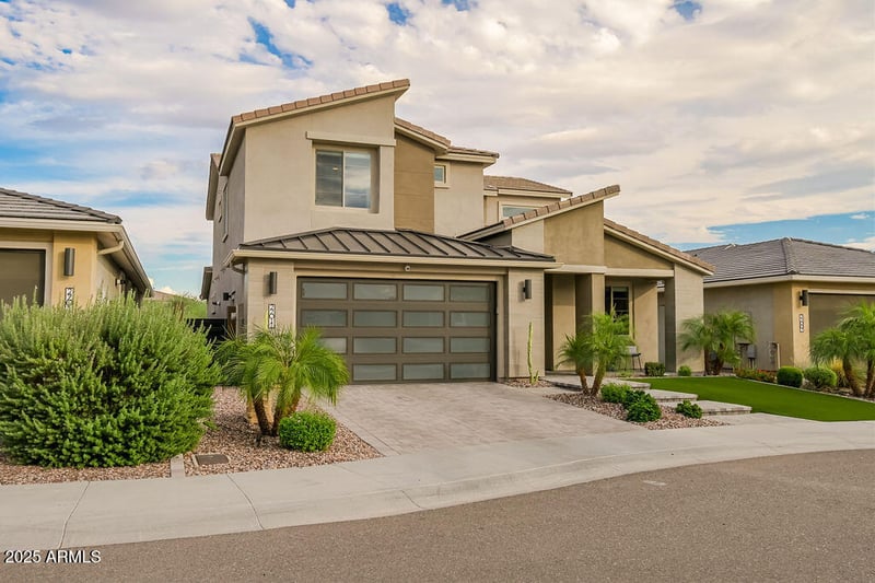 22011 34th Way, Phoenix, AZ 85050