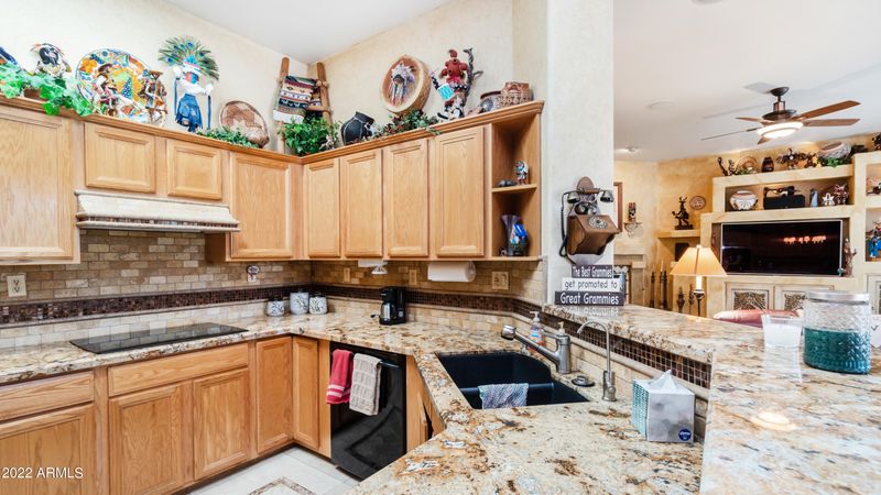 22015 N 45th Pl, Phoenix, AZ 85050