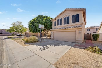 22018 73rd Ln, Glendale, AZ 85310