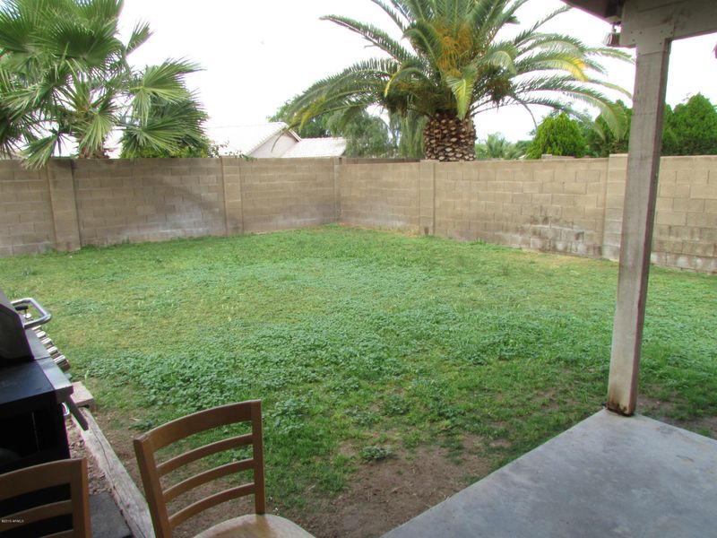 22018 N 35th Dr N, Glendale, AZ 85310