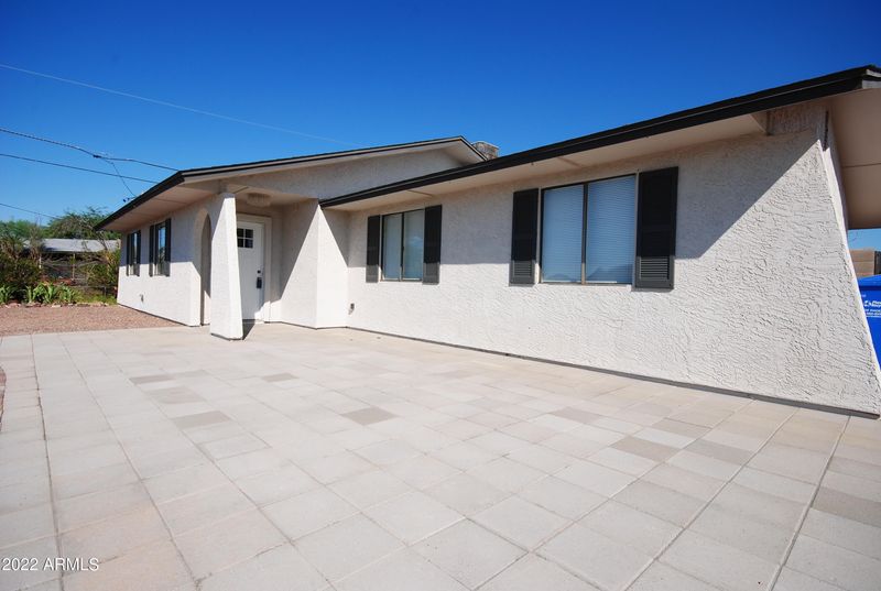 2202 E Libby St, Phoenix, AZ 85022