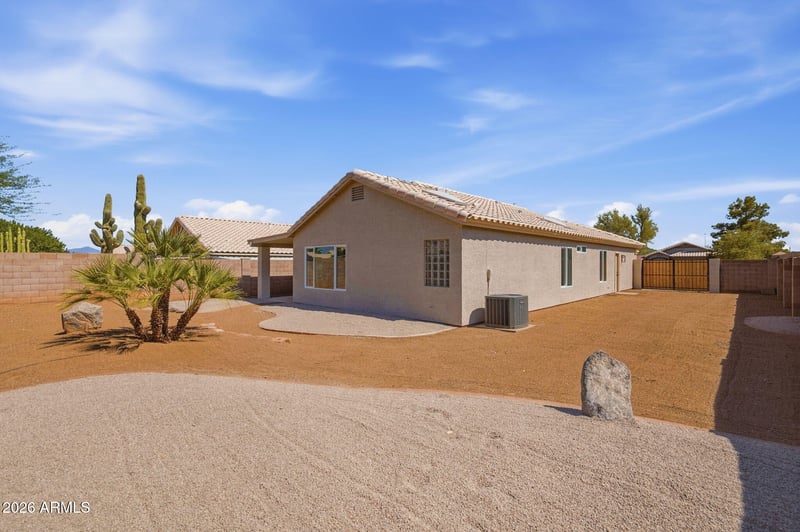 2202 E Monona Dr, Phoenix, AZ 85024