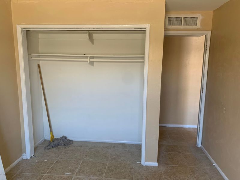 2202 E Taylor St, Phoenix, AZ 85006