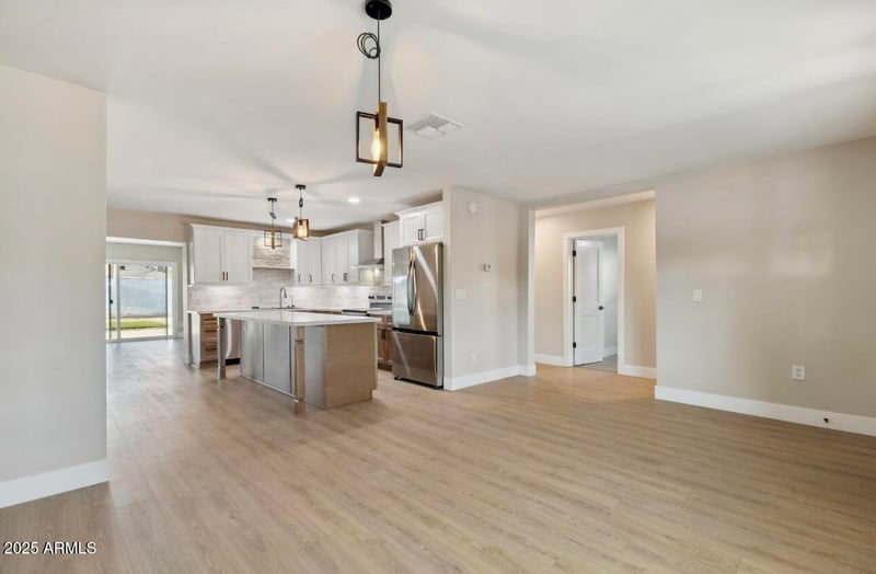 2202 Osborn Rd, Phoenix, AZ 85016