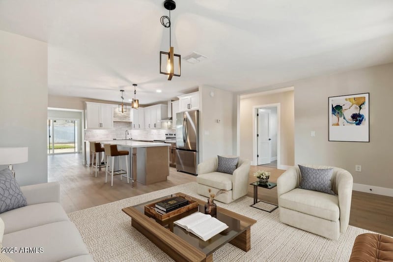 2202 Osborn Rd, Phoenix, AZ 85016