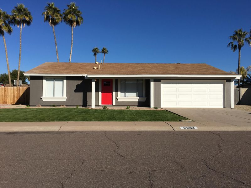 2202 W Bentrup St, Chandler, AZ 85224