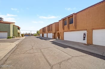 2202 Glenrosa Ave #9, Phoenix, AZ 85015