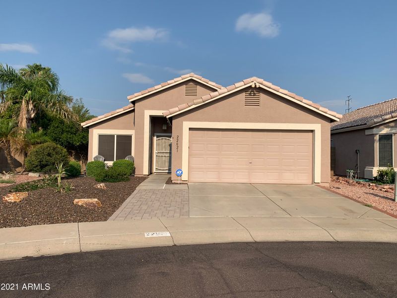 22021 N 35th Ln, Glendale, AZ 85310