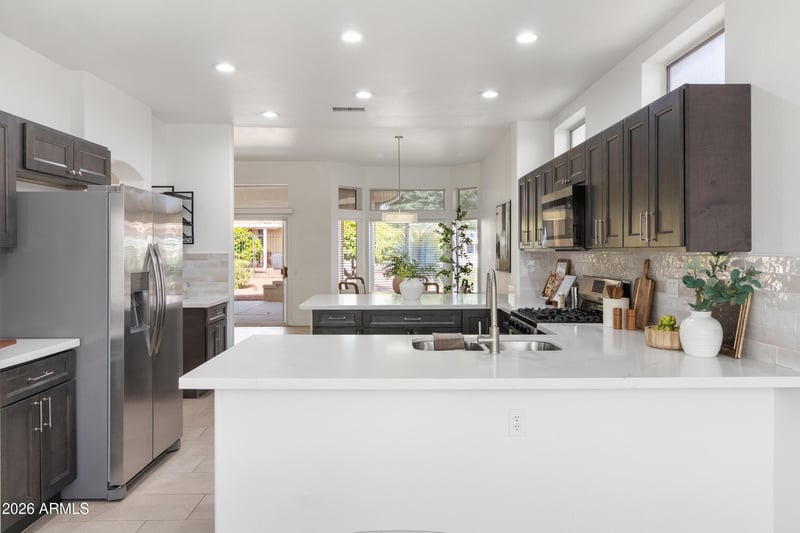 22029 N Golf Club Dr, Sun City West, AZ 85375