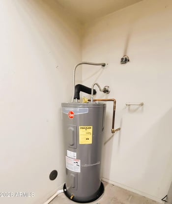 2203 Claremont St, Phoenix, AZ 85015