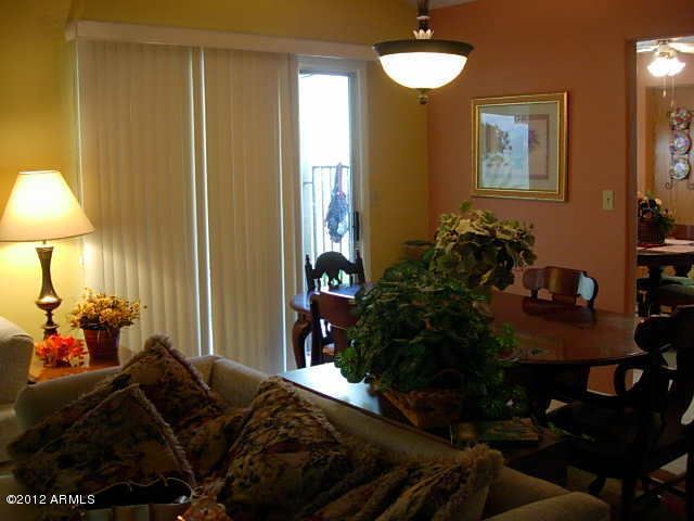 2203 E Farmdale Ave, Mesa, AZ 85204