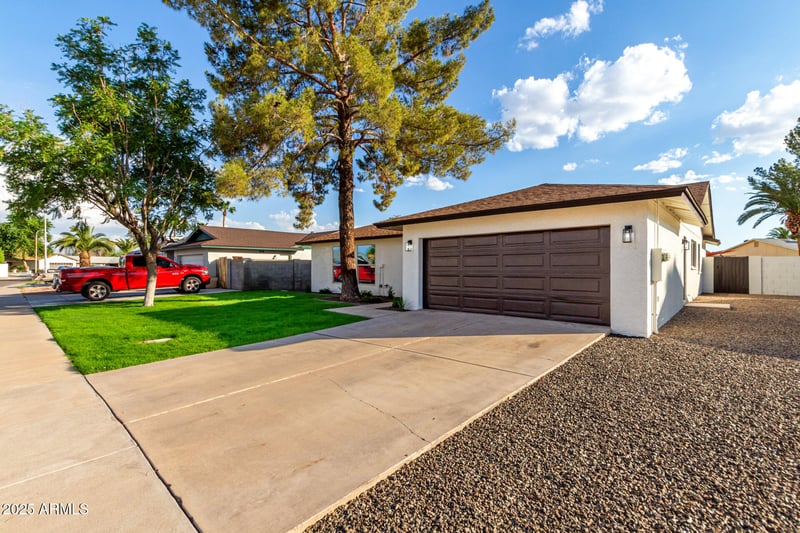2203 Palomino Dr, Chandler, AZ 85224