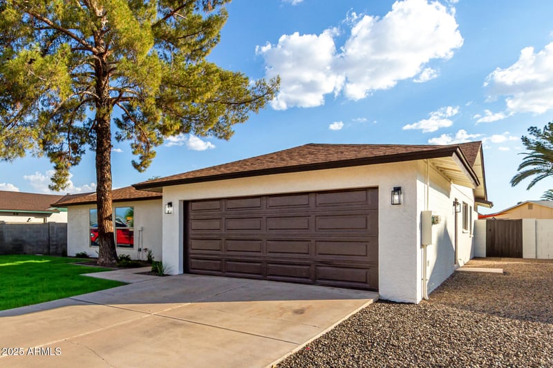 2203 Palomino Dr, Chandler, AZ 85224