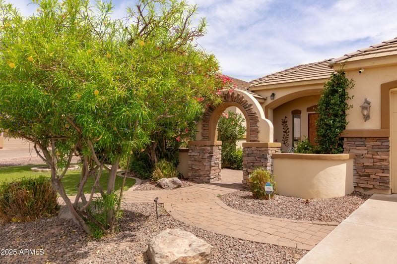 2203 Tonto Pl, Chandler, AZ 85249