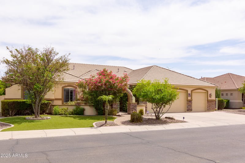 2203 Tonto Pl, Chandler, AZ 85249