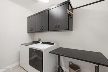 22038 28th Pl, Phoenix, AZ 85050