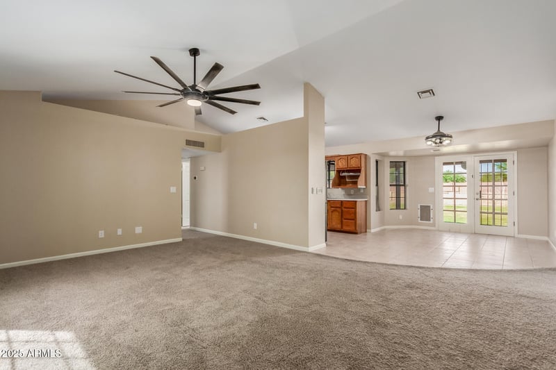 22038 Hilton Ave, Buckeye, AZ 85326