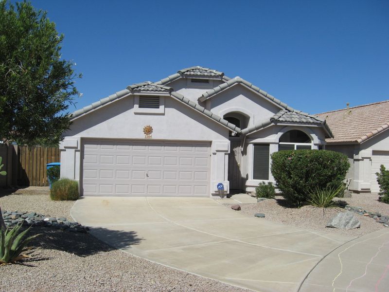 2204 E Escuda Rd, Phoenix, AZ 85024