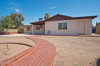 2204 Los Arboles Pl, Chandler, AZ 85224
