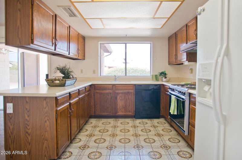 2204 W Los Arboles Pl, Chandler, AZ 85224