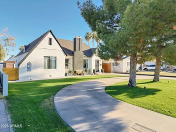 2204 Whitton Ave, Phoenix, AZ 85016