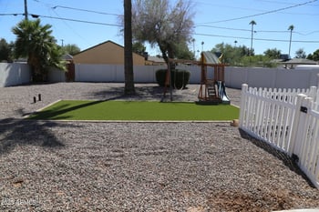 2205 Cambridge Ave, Phoenix, AZ 85009