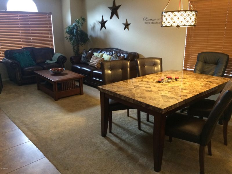 2205 E Morrow Dr, Phoenix, AZ 85024