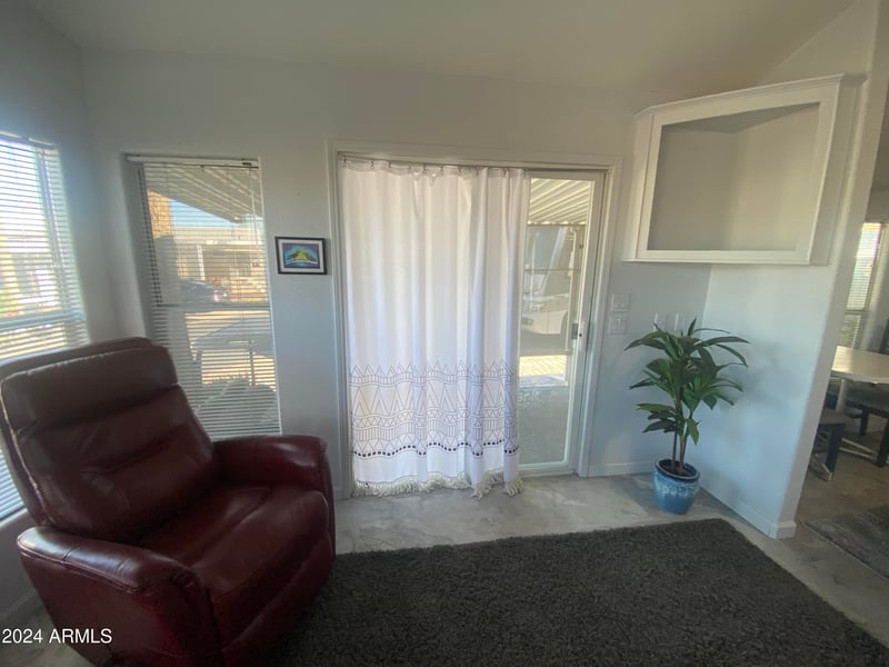 2205 Klamath Ave, Apache Junction, AZ 85119