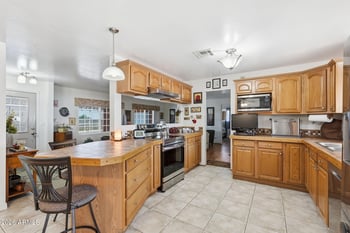 2205 Higley Rd, Mesa, AZ 85215