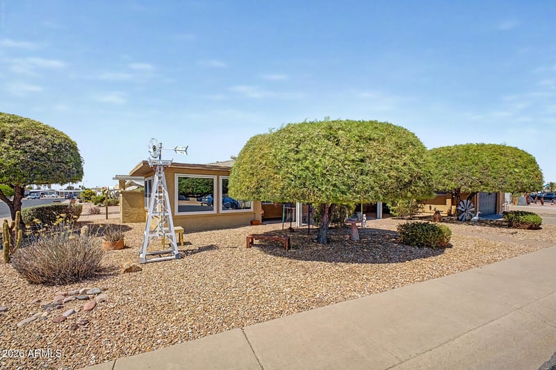 2205 N Nicklaus Dr, Mesa, AZ 85215
